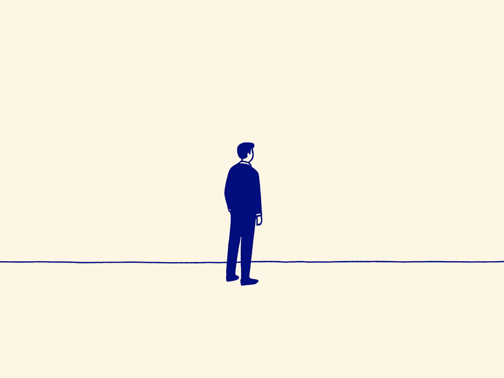 잠들기 전 조용한 방에서 오늘의 작은 도움과 안도감을 떠올리며 감사명상을 시작하는 장면